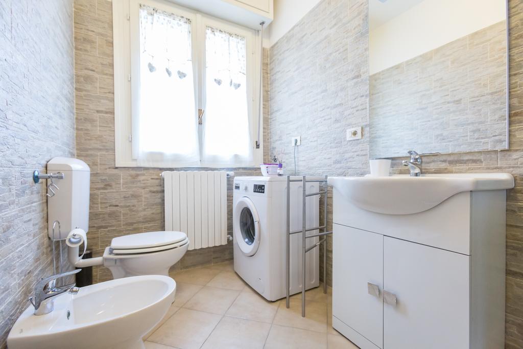 Bolognina Central Apartment Болонья Екстер'єр фото