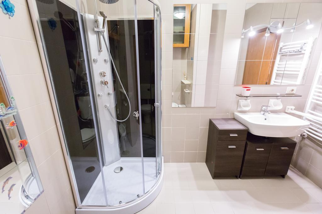 Bolognina Central Apartment Болонья Екстер'єр фото