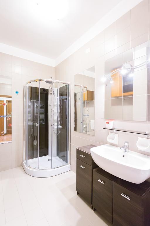Bolognina Central Apartment Болонья Екстер'єр фото