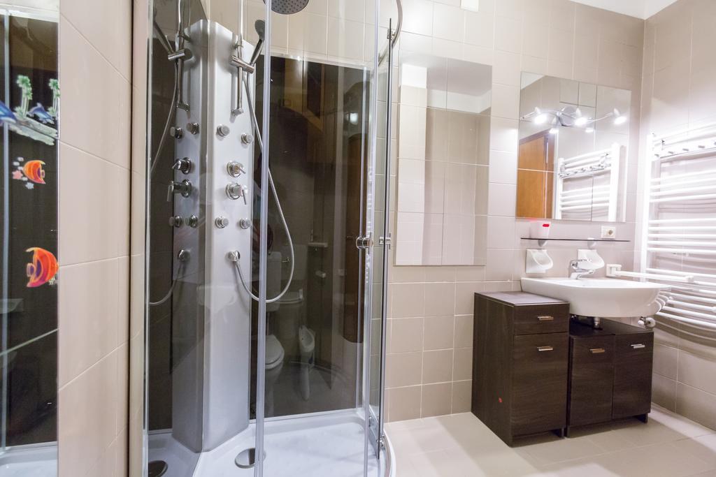 Bolognina Central Apartment Болонья Екстер'єр фото